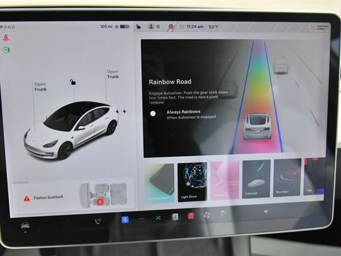 Used 2021 Tesla Model 3 Standard Range Plus image 18