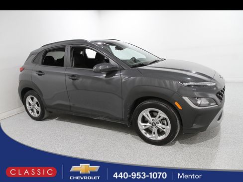 Used 2023 Hyundai Kona SEL AWD/4WD image 1