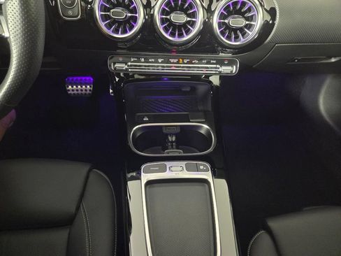 Used 2024 Mercedes-Benz CLA 35 AMG 4MATIC image 14
