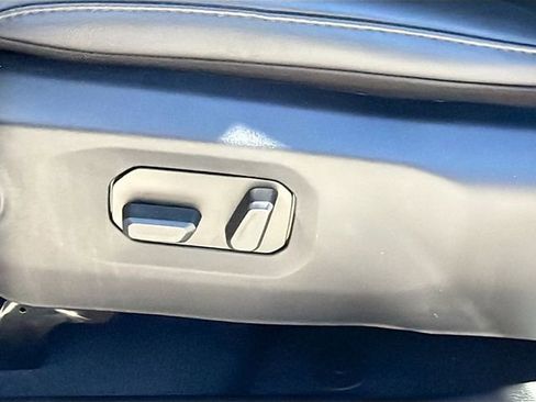 Used 2024 Jeep Wrangler High Altitude image 23