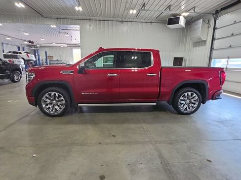 Used 2023 GMC Sierra 1500 Denali w/ Denali Reserve Package AWD/4WD image 5