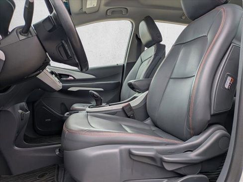 Used 2019 Chevrolet Bolt Premier w/ Infotainment Package image 16