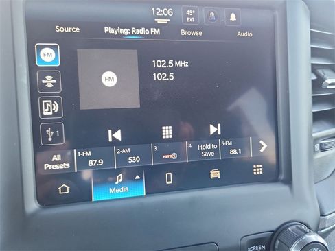 Used 2024 RAM 2500 Tradesman image 13