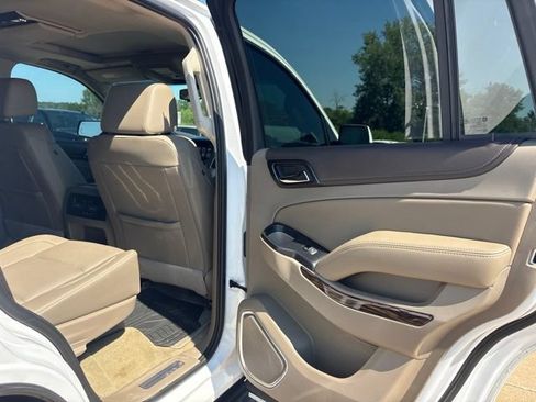 Used 2018 GMC Yukon SLT w/ Open Road Package RWD image 39