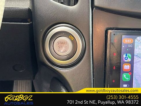 Used 2017 Nissan 370Z Coupe RWD image 29