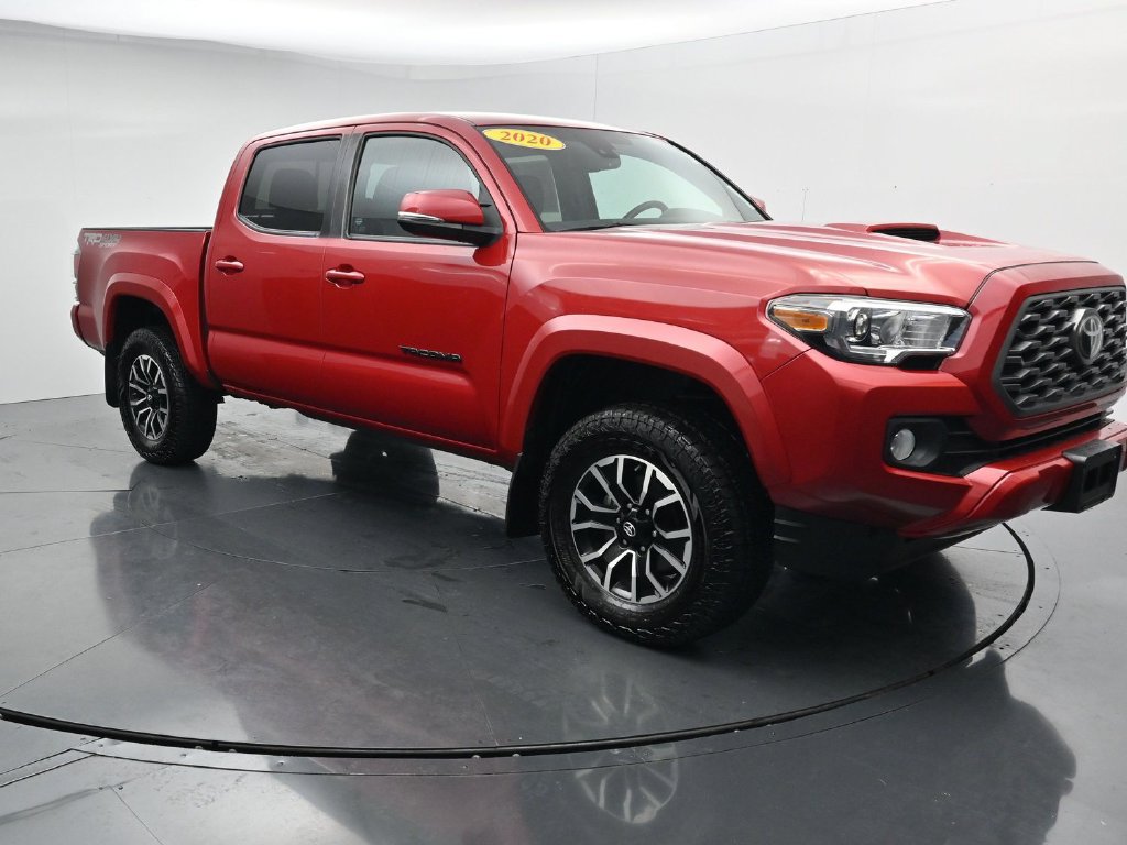Used 2020 Toyota Tacoma TRD Sport w/ Technology Package AWD/4WD image 2
