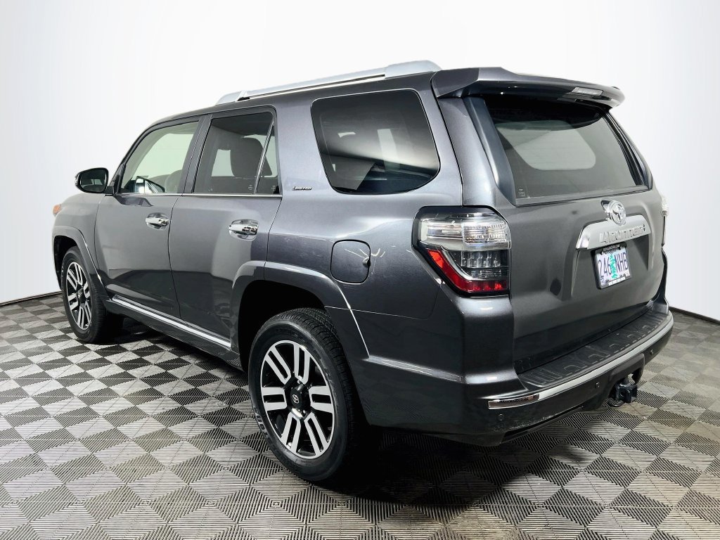 Certified 2022 Toyota 4Runner Limited AWD/4WD image 5