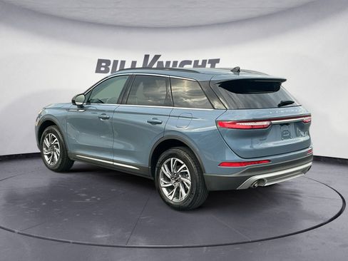 Used 2026 Lincoln Corsair Premiere FWD image 3