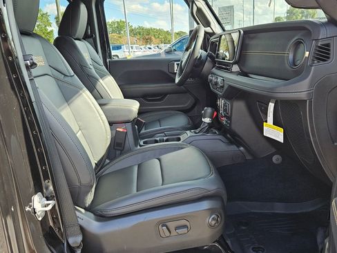 New 2025 Jeep Wrangler Unlimited Rubicon 392 AWD/4WD image 15