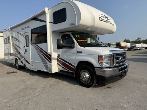 Used 2021 Ford E-450 and Econoline 450 Super Duty w/ Motorhome Prep Package RWD image 1