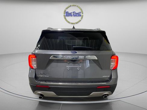 Used 2021 Ford Explorer Limited image 4