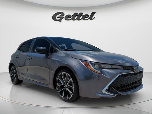 Used 2021 Toyota Corolla XSE FWD image 3