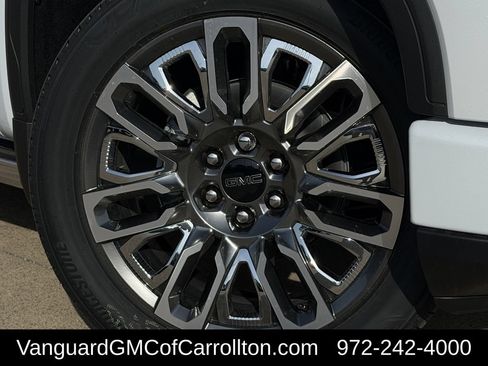 New 2026 GMC Sierra 1500 Denali Ultimate AWD/4WD image 9