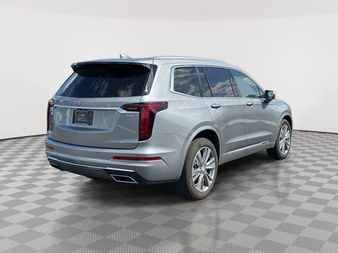 Certified 2025 Cadillac XT6 Premium Luxury image 10