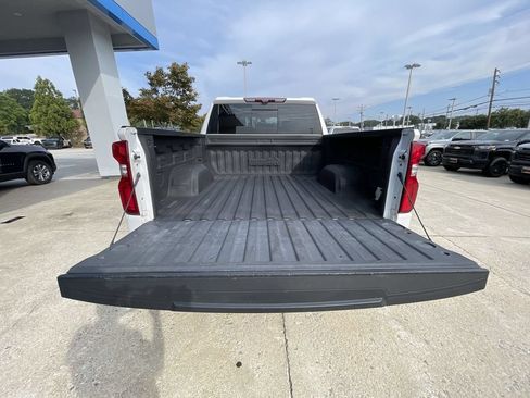 Certified 2020 Chevrolet Silverado 1500 High Country w/ Technology Package AWD/4WD image 27