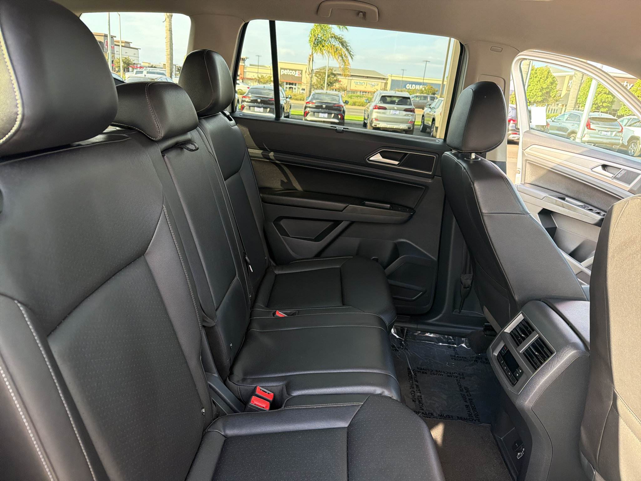 Used 2018 Volkswagen Atlas SE AWD/4WD image 10