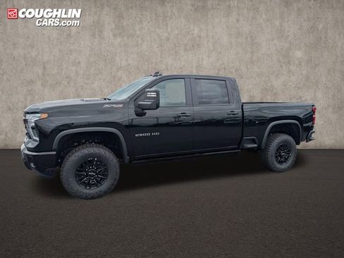 New 2026 Chevrolet Silverado 2500 ZR2 AWD/4WD image 4