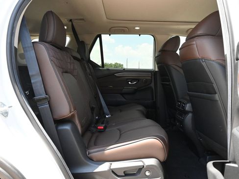Used 2026 Honda Pilot Elite image 23