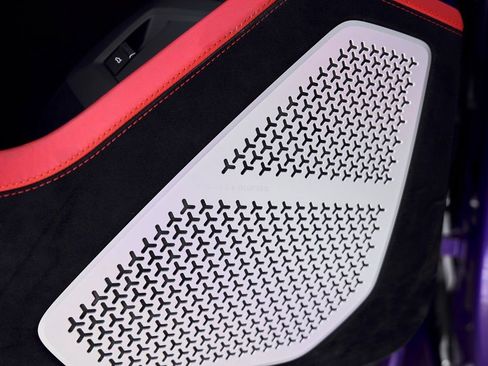 Used 2024 Lamborghini Urus Performante image 45