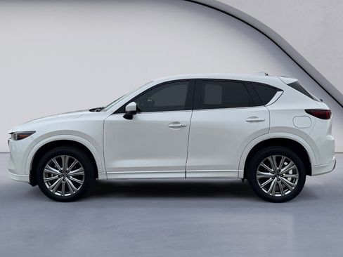 Used 2023 MAZDA CX-5 Signature image 2