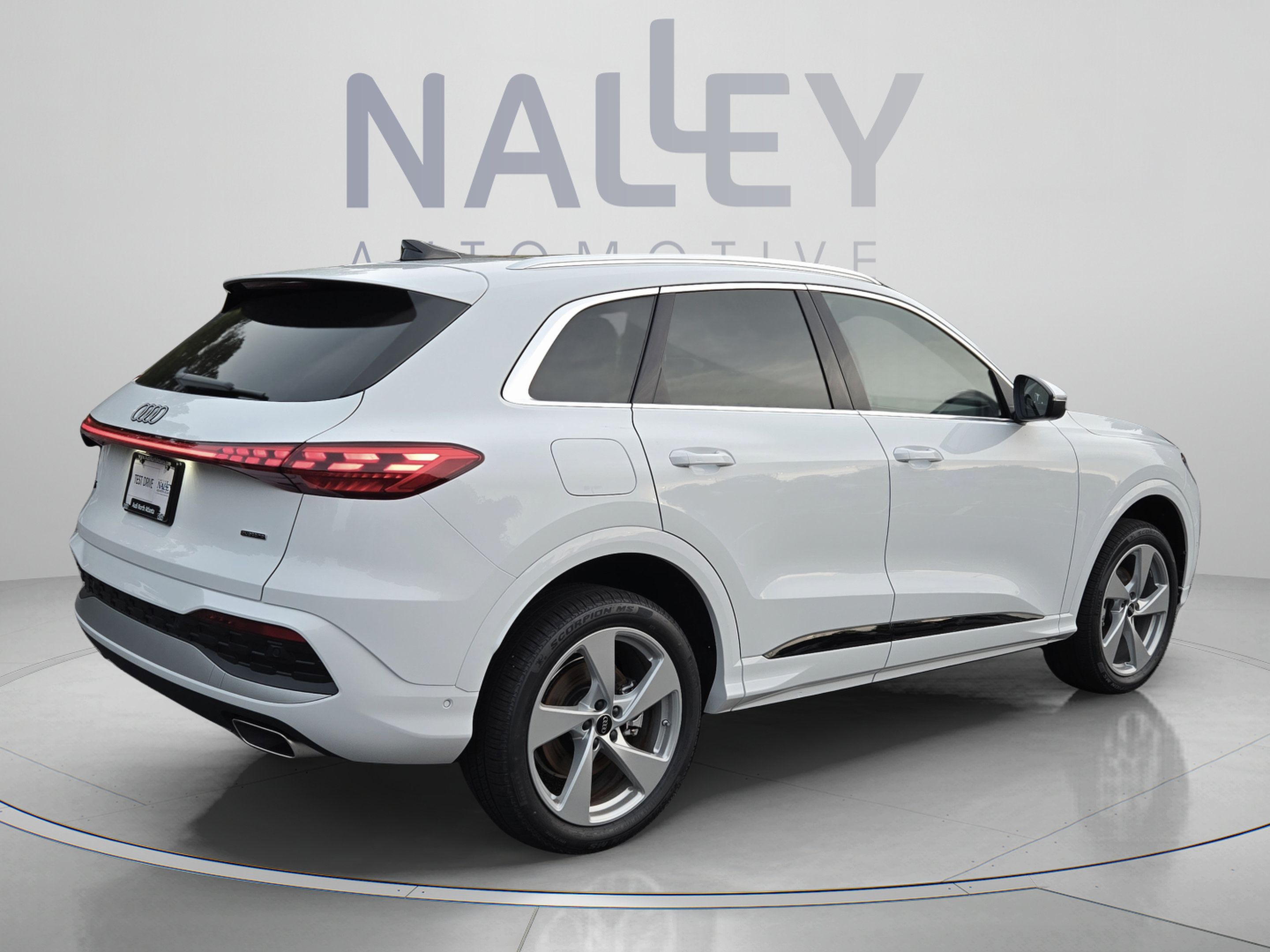 New 2026 Audi Q5 Premium w/ Premium Plus AWD/4WD image 5