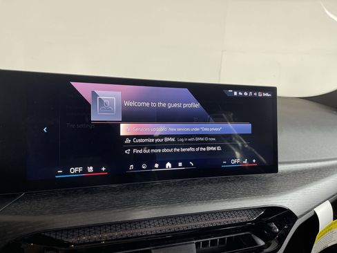 New 2026 BMW 330i xDrive Sedan w/ Premium Package image 12