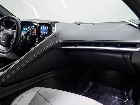 Used 2023 Chevrolet Corvette Stingray Preferred Cpe w/ Z51 Performance Package RWD image 23