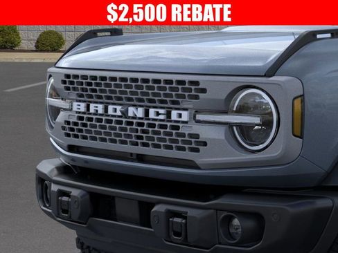 New 2025 Ford Bronco Badlands image 19