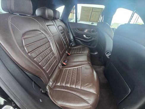 Used 2018 Mercedes-Benz GLC 300 4MATIC image 12