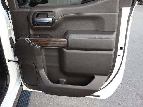 Used 2020 Chevrolet Silverado 1500 RST w/ All-Star Edition image 33