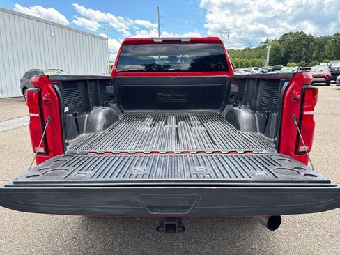 Used 2024 Chevrolet Silverado 2500 LTZ AWD/4WD image 16