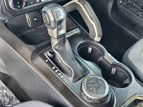 Used 2022 Ford Bronco Outer Banks image 28