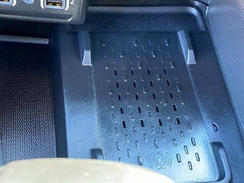 Used 2025 Dodge Durango GT image 17