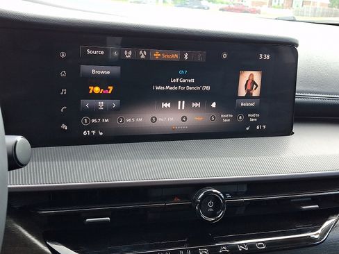 Certified 2025 Nissan Murano SV AWD/4WD image 18