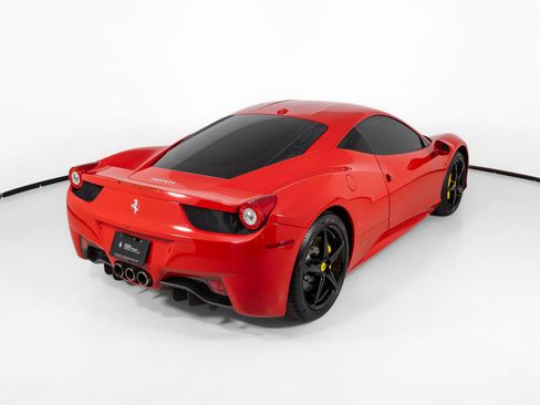 Used 2013 Ferrari 458 Italia Coupe RWD image 19
