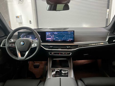 Used 2026 BMW X5 xDrive40i w/ Premium Package AWD/4WD image 10