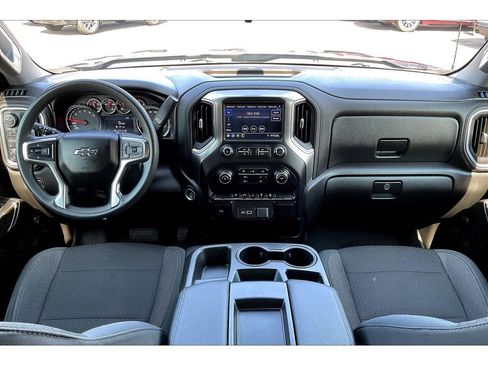 Used 2019 Chevrolet Silverado 1500 RST image 16