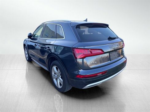 Used 2018 Audi Q5 2.0T Premium Plus w/ Premium Plus Package image 4