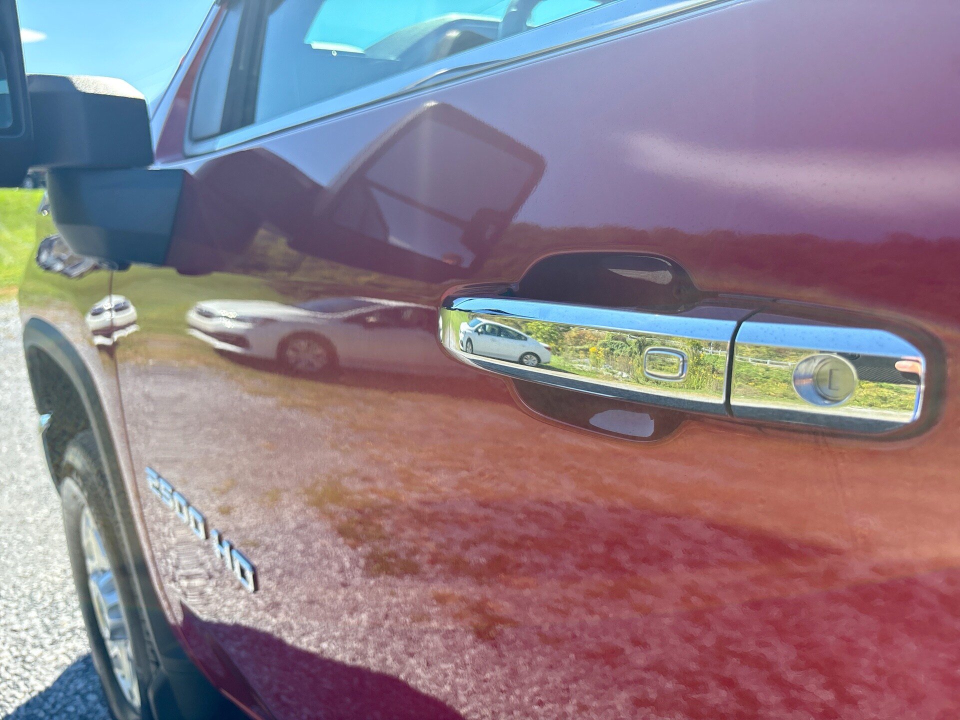 Used 2025 Chevrolet Silverado 2500 LTZ w/ LTZ Convenience Package AWD/4WD image 13