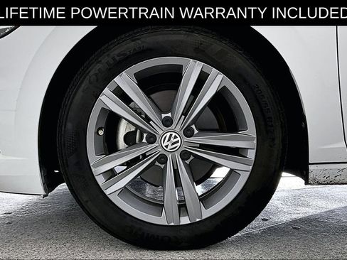Used 2021 Volkswagen Jetta R-Line FWD image 11