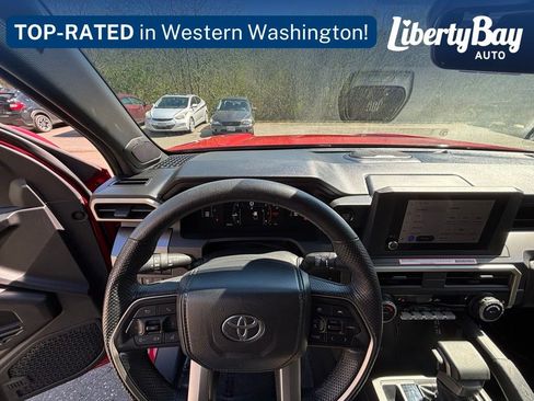 Used 2024 Toyota Tacoma SR5 AWD/4WD image 16