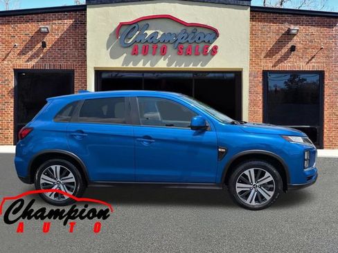 Used 2021 Mitsubishi Outlander Sport FWD image 3