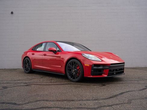 Certified 2025 Porsche Panamera GTS AWD/4WD image 9