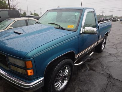 Used 1997 GMC Sierra 1500 4x4 Regular Cab w/ Marketing Option Pkg 3