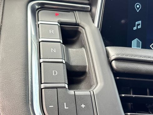 Used 2023 Chevrolet Tahoe LT AWD/4WD image 14