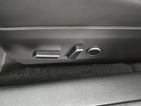 Used 2023 Tesla Model 3 Standard Range RWD image 27