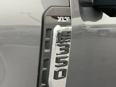 New 2026 Ford F350 XLT w/ XLT Premium Package