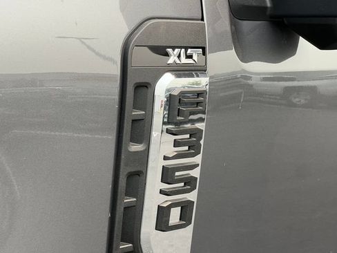New 2026 Ford F350 XLT w/ XLT Premium Package AWD/4WD image 2