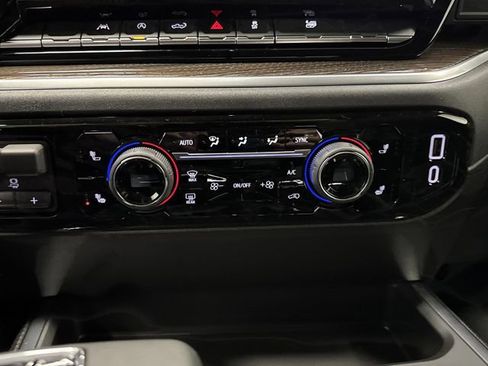 New 2026 Chevrolet Silverado 1500 RST w/ Dark Appearance Package image 20