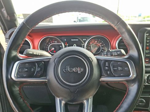 Certified 2021 Jeep Wrangler Unlimited Rubicon image 19